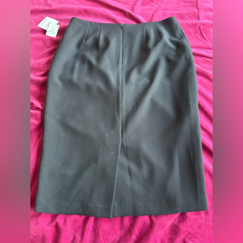 Kasper Classic Black Pencil Skirt - Picture 3 of 5